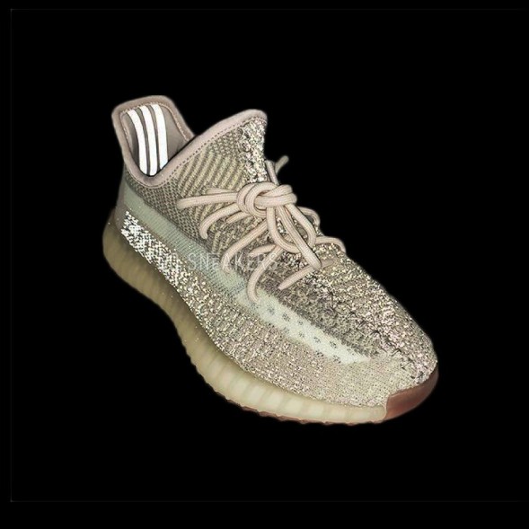 Женские кроссовки Yeezy Boost Citrin Reflective 350 V2