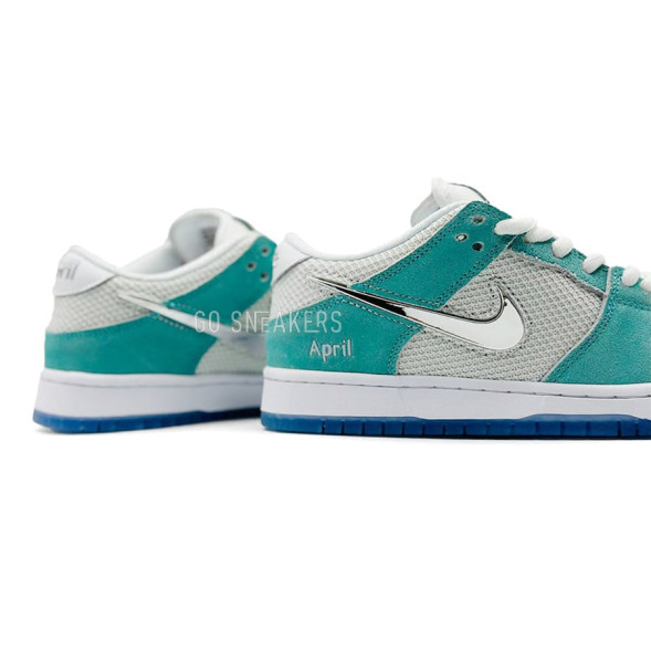 Женские кроссовки Nike SB Dunk Low April Skateboards
