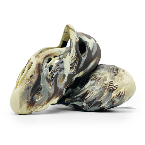 Унисекс кроссовки для бега Adidas Yeezy Foam Runer Cream Multi