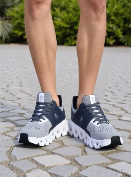 Мужские кроссовки ON CloudSwift 3 Black/Grey