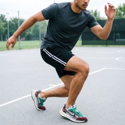 Nike x Sacai VaporWaffle Villain Red